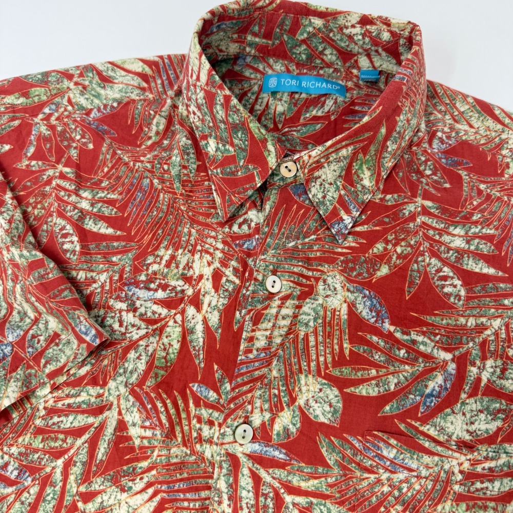 Tori Richard Mens Medium Red Tropical Palm Frond Short Sleeve Aloha Shirt Hawaii